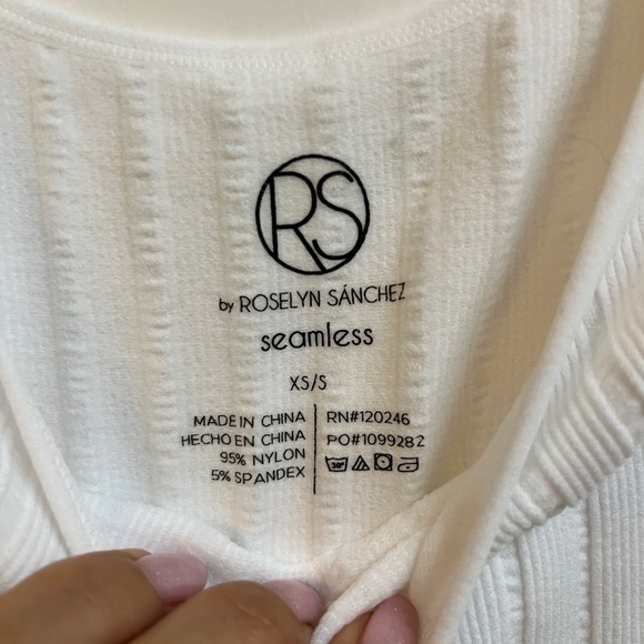 RS by Roselyn Sánchez Seamless Ribbed Tank Top XS/S White Stretch - Picture 4 of 6